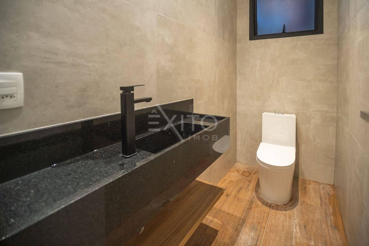 Casa, 7 quartos, 1389 m² - Foto 62