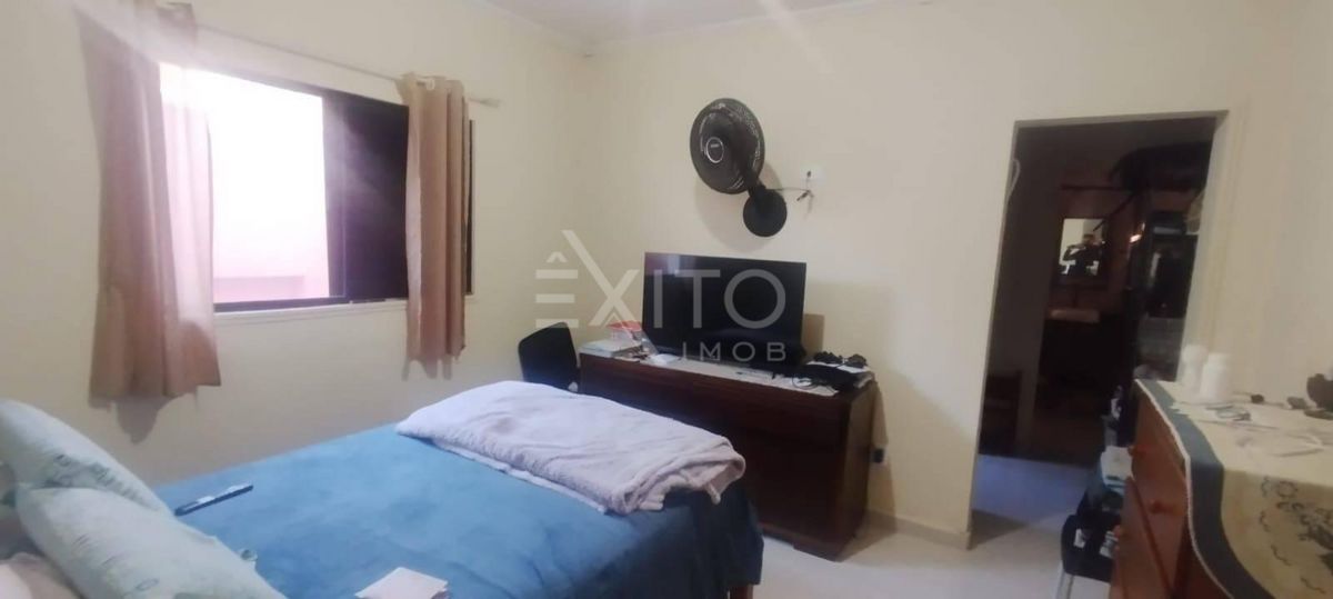 Casa, 2 quartos, 207 m² - Foto 27