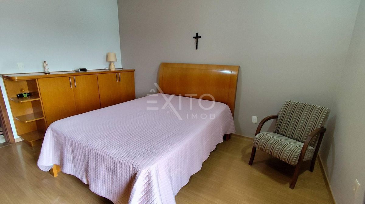 Casa, 3 quartos, 176 m² - Foto 9