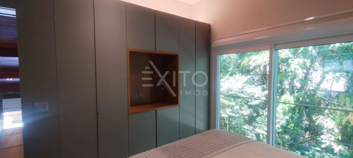 Casa, 4 quartos, 300 m² - Foto 17