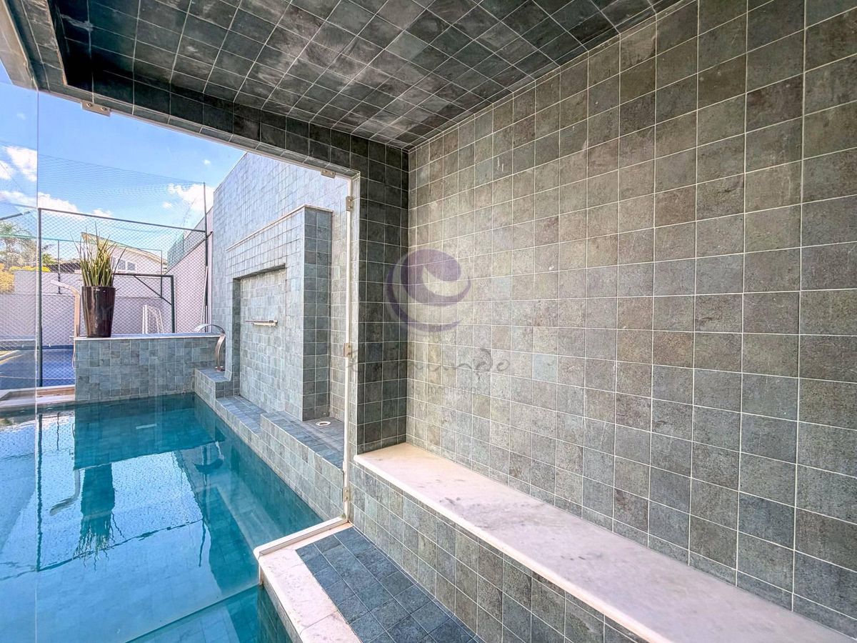 Villa Pires — A casa ideal para quem não abre mão de espaço, integração e lazer no Jardim Acapulco.
