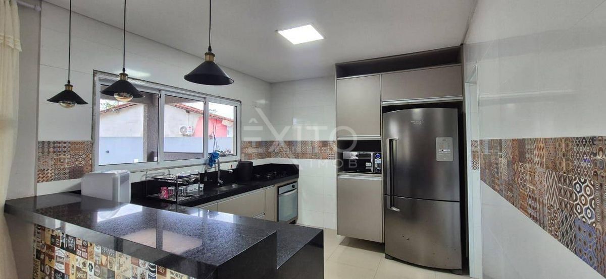 Casa, 3 quartos, 162 m² - Foto 19