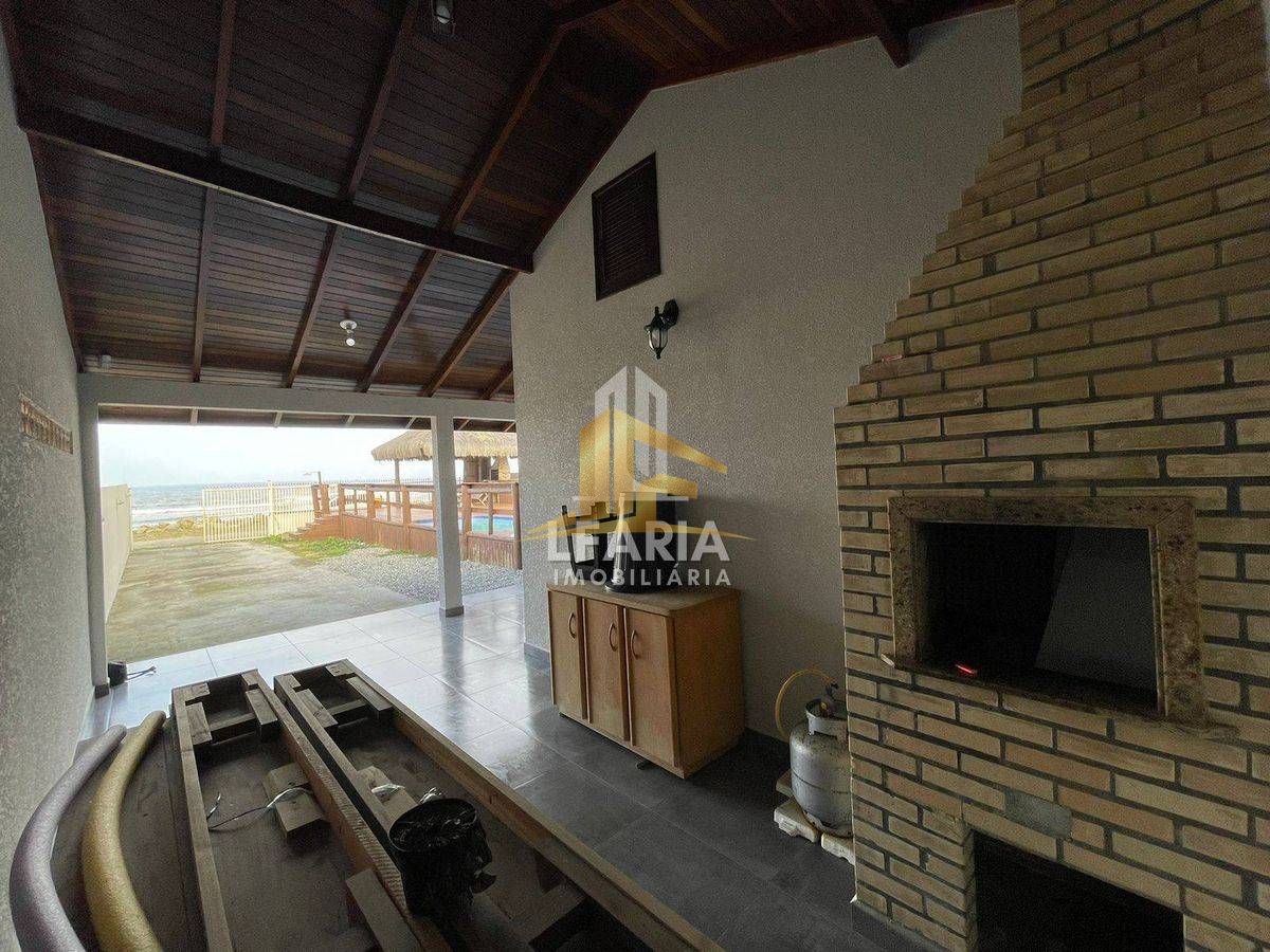 CASA FRENTE MAR LOCAÇÃO TEMPORADA - Casa em Cambiju, Itapoá - para temporada - LIMA ARQUITETURA E CONSTRUÇÕES