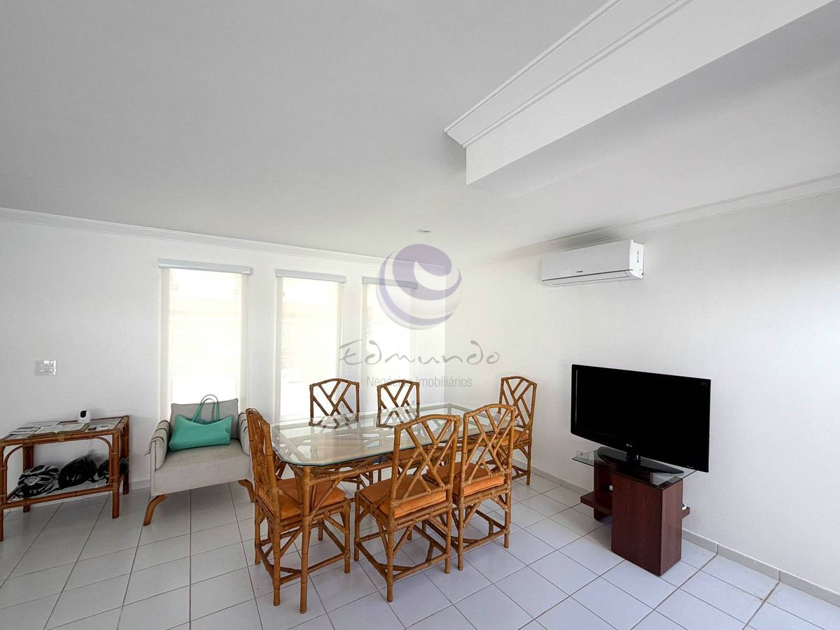 Villa Soares — Uma casa leve, acolhedora e feita para viver o melhor do Jardim Acapulco.