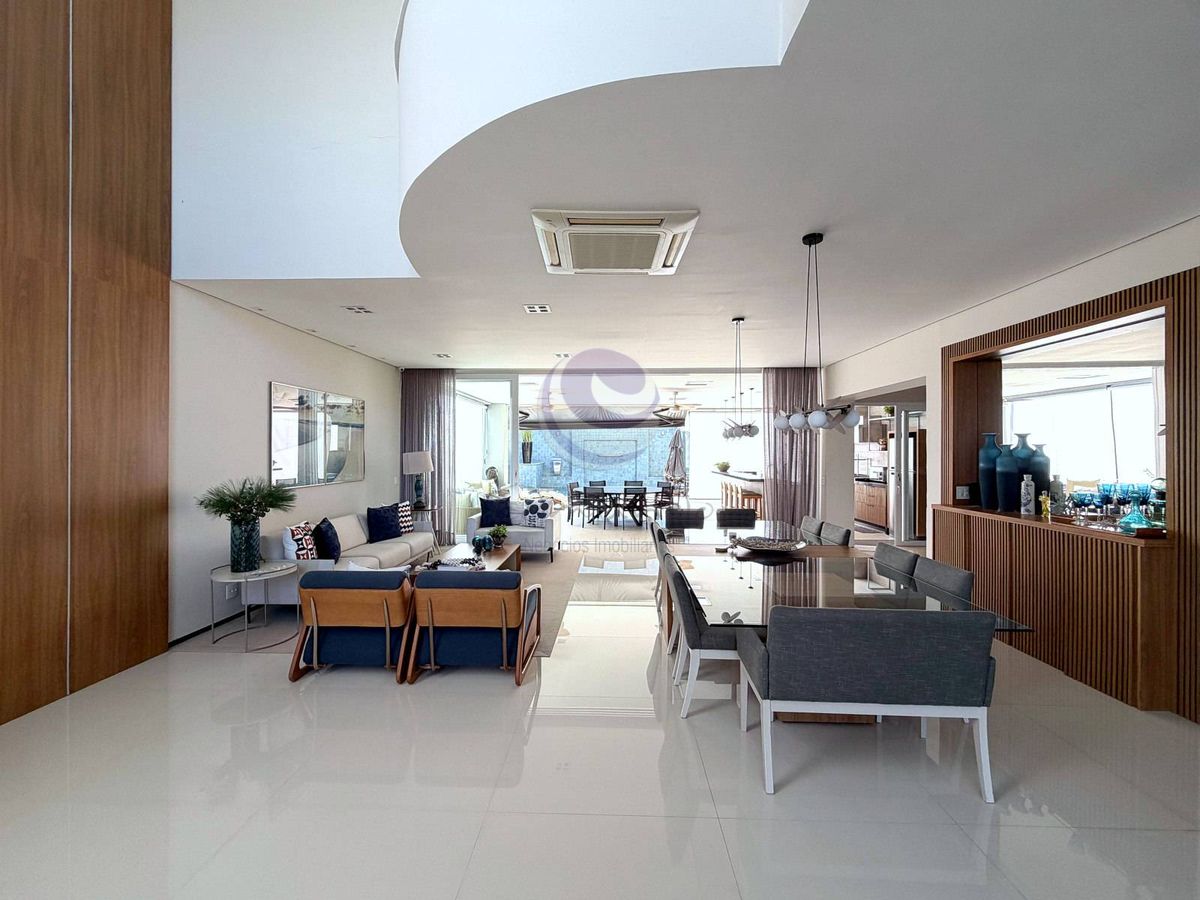 Villa Pires — A casa ideal para quem não abre mão de espaço, integração e lazer no Jardim Acapulco.