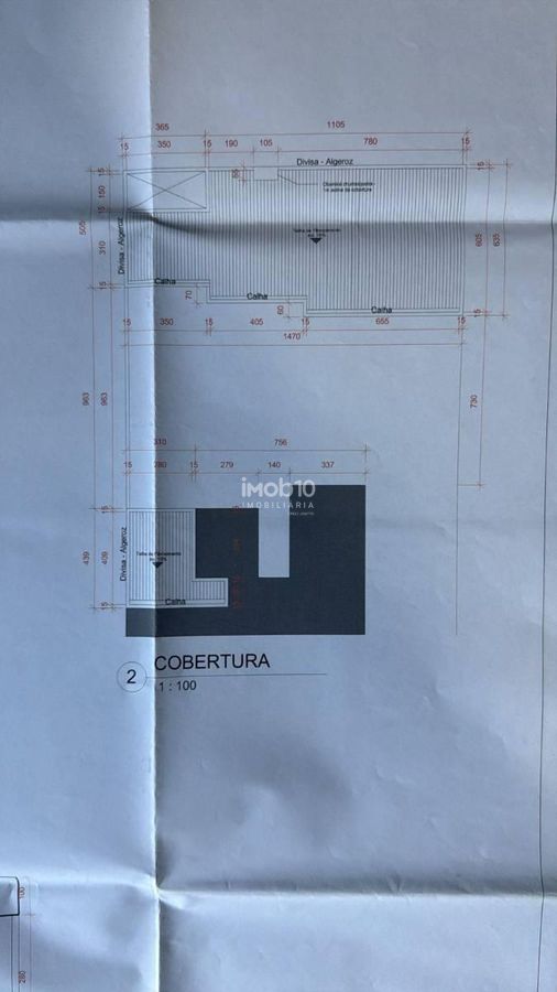 CASA TÉRREA COM 3 QUARTOS, PISCINA E EDÍCULA COM CHURRASQUEIRA NO BAIRRO JARDIM BOURBON EM FOZ DO IGUAÇU - PR.