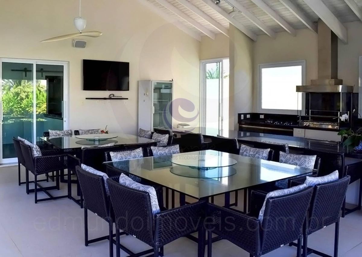 Villa Cintra — A casa que transforma seus finais de semana em algo que você não quer deixar no Jardim Acapulco.