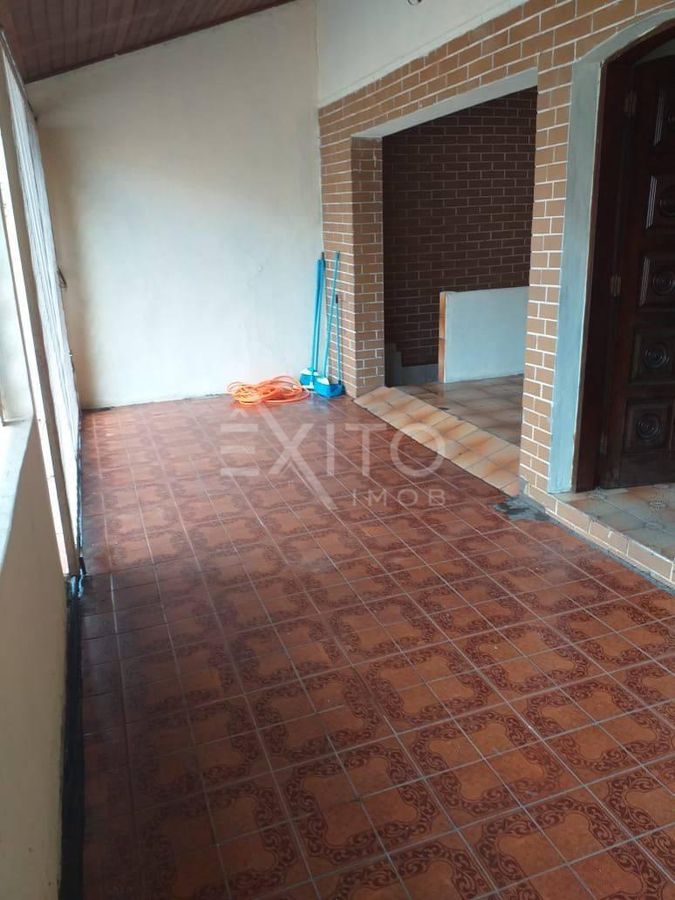 Casa, 2 quartos, 170 m² - Foto 2