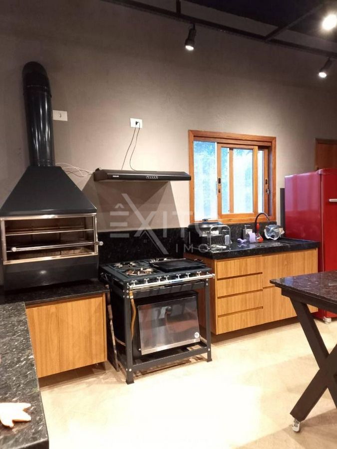Casa, 3 quartos, 315 m² - Foto 41