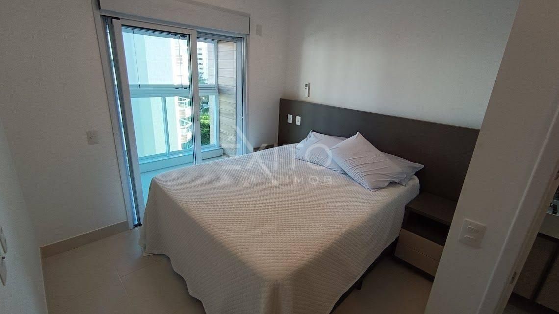Apartamento, 3 quartos, 137 m² - Foto 2