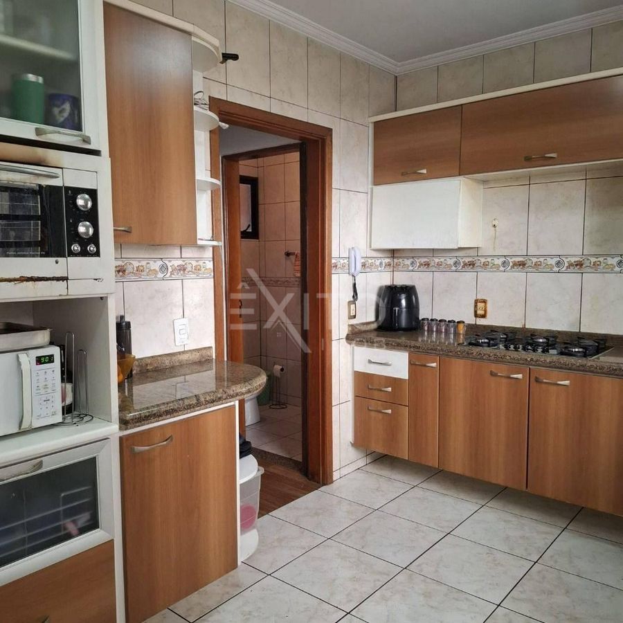 Casa, 3 quartos, 225 m² - Foto 8
