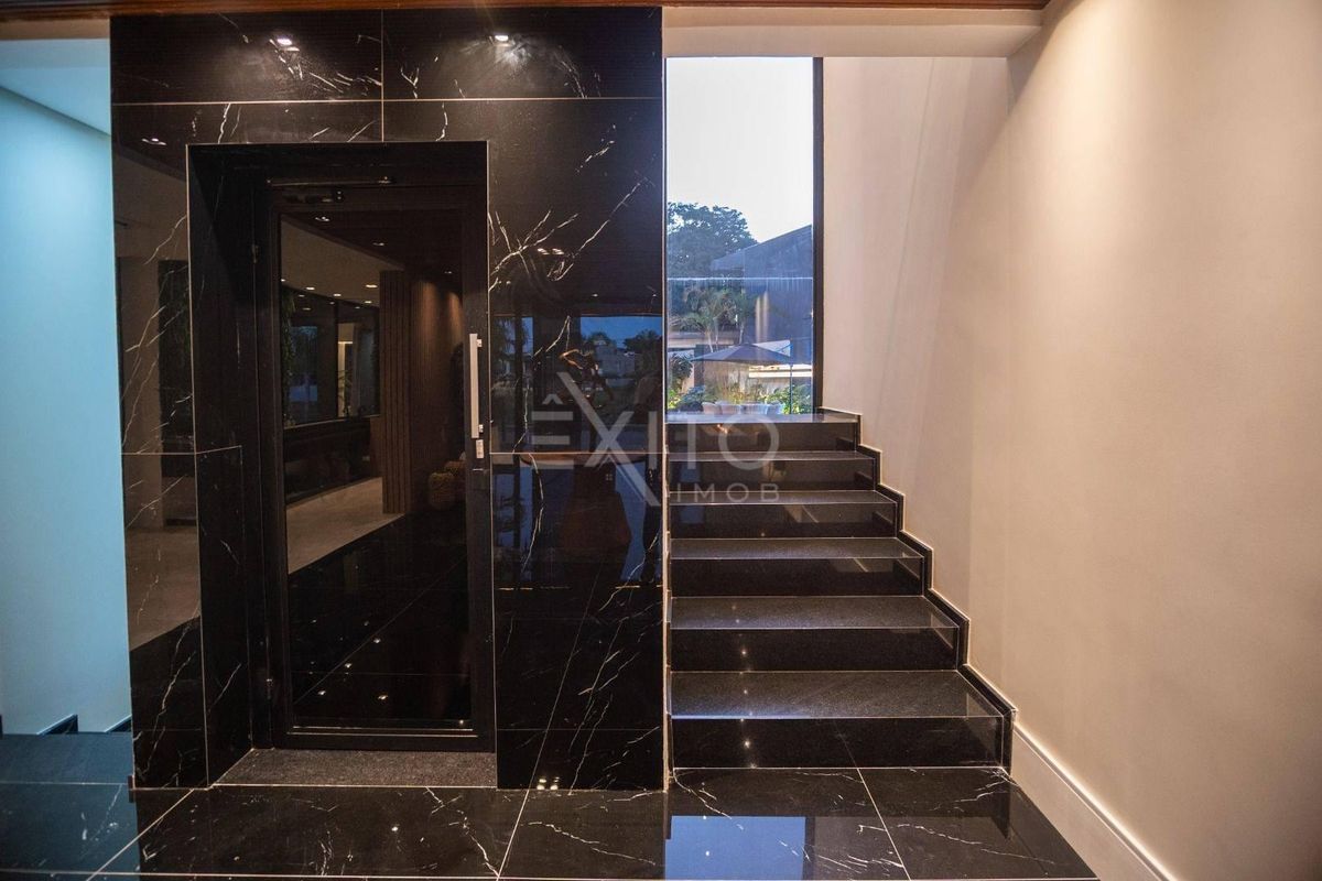 Casa, 7 quartos, 1389 m² - Foto 51