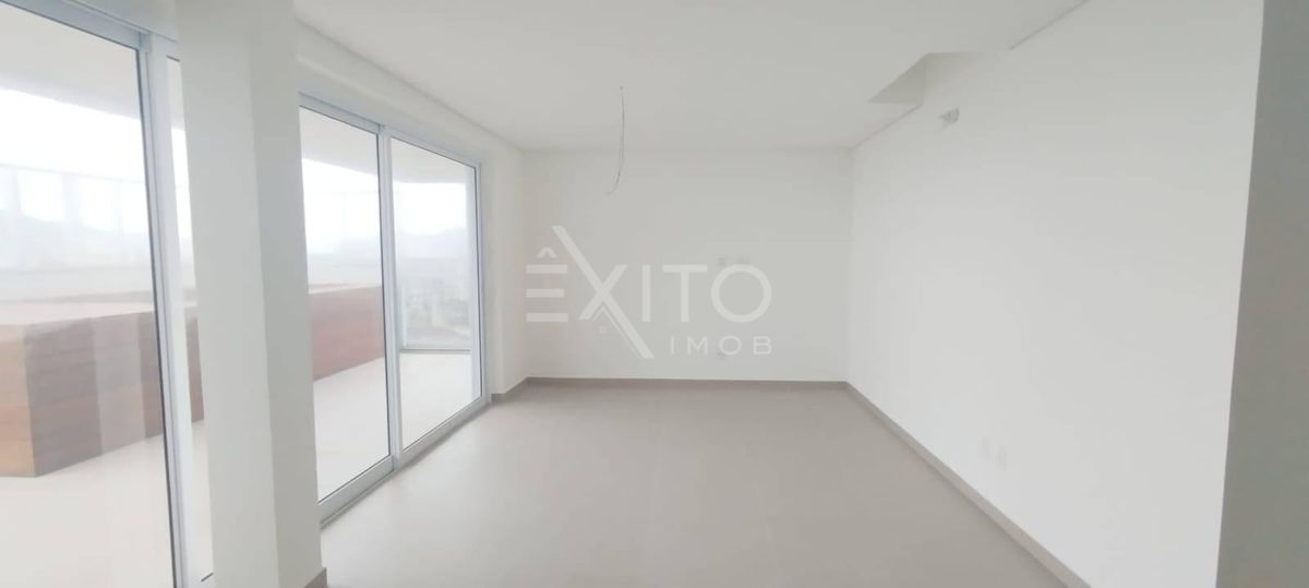 Cobertura, 3 quartos, 262 m² - Foto 6