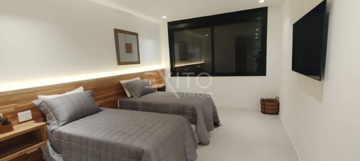 Casa, 8 quartos, 650 m² - Foto 35