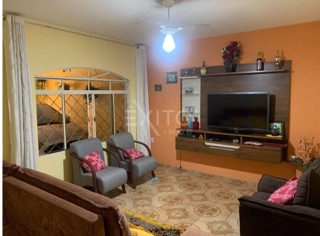 Casa, 2 quartos, 287 m² - Foto 11