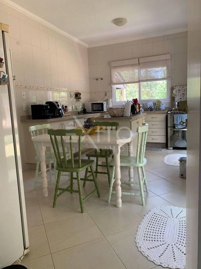 Casa, 3 quartos, 240 m² - Foto 12