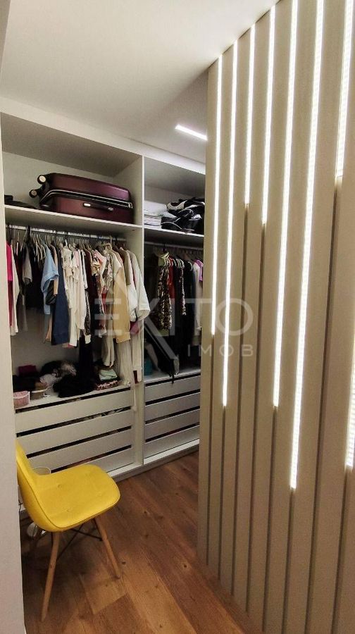 Casa, 3 quartos, 289 m² - Foto 25