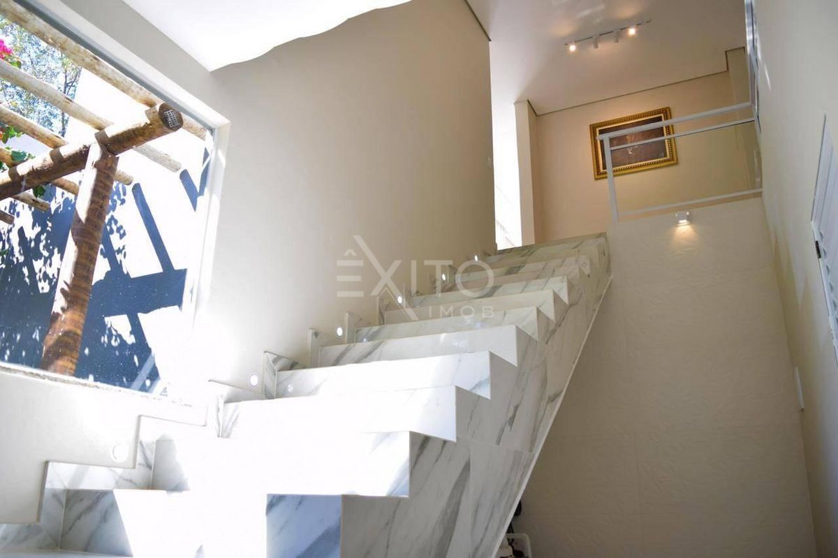 Casa, 4 quartos, 360 m² - Foto 10