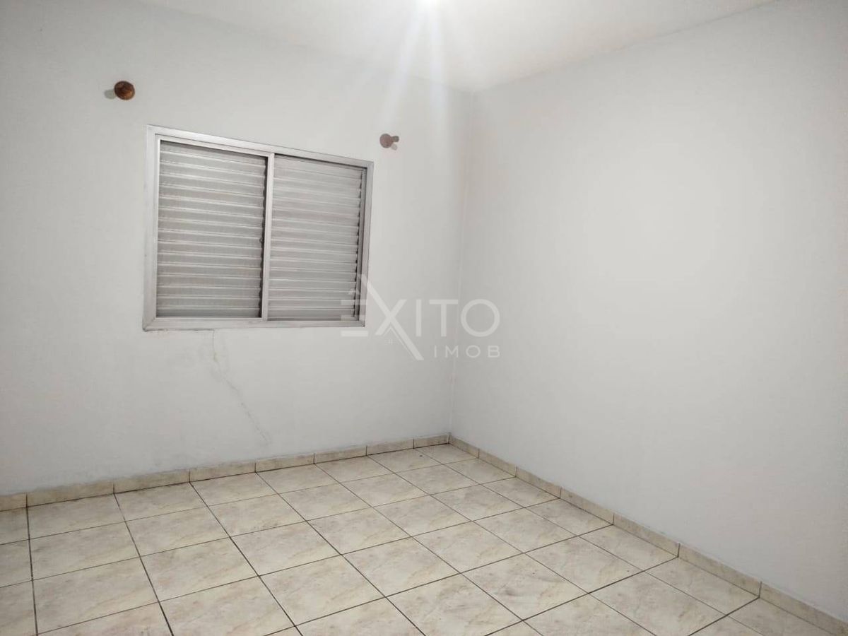 Casa, 3 quartos, 250 m² - Foto 4