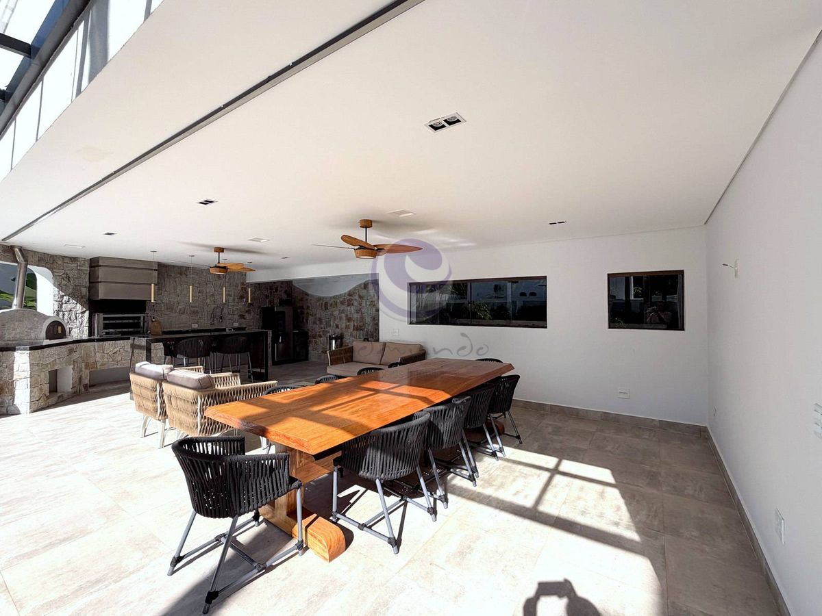 Villa Silva & Co. — Onde o viver bem deixa de ser plano e passa a ser rotina no Jardim Acapulco.