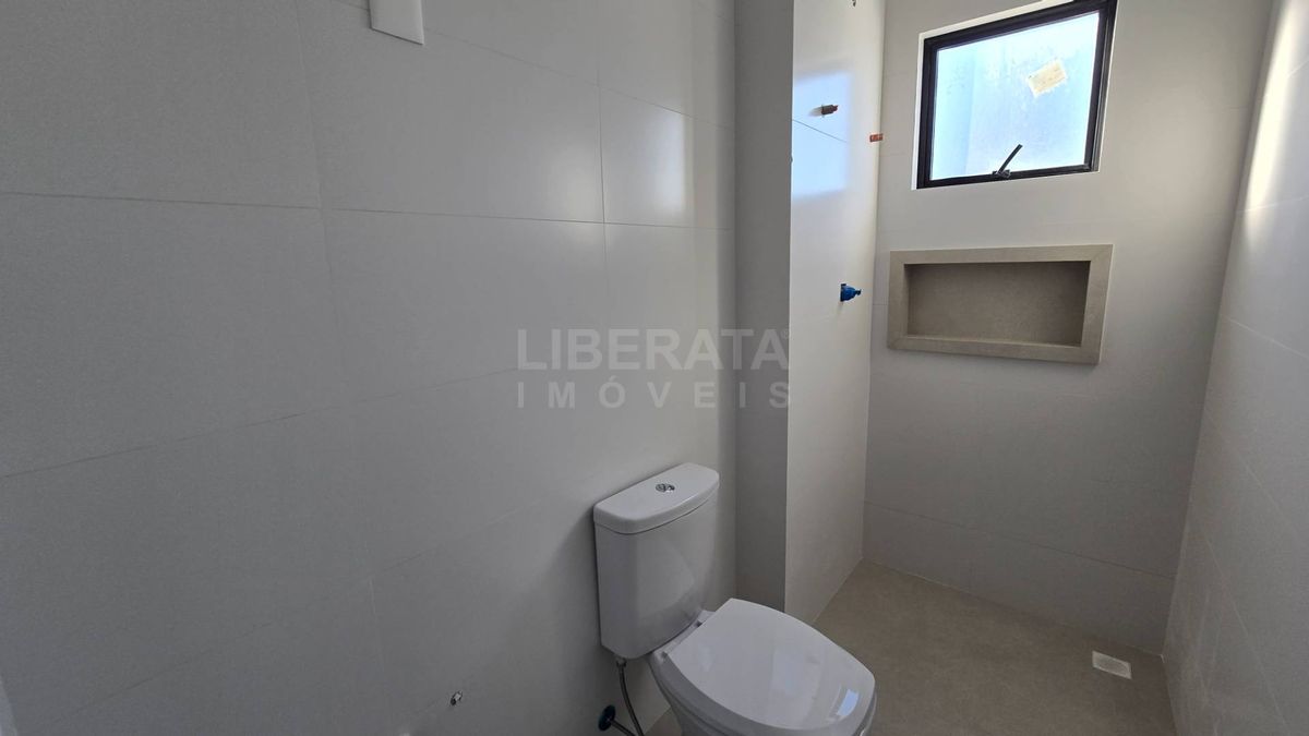 Apartamento a venda na Meia Praia, Navegantes, SC