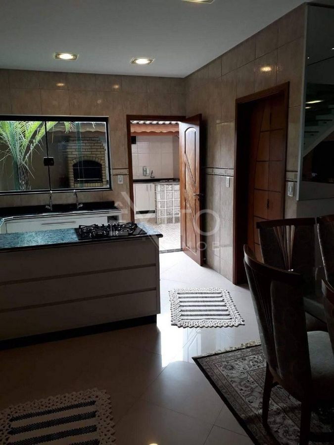 Casa, 3 quartos, 200 m² - Foto 22