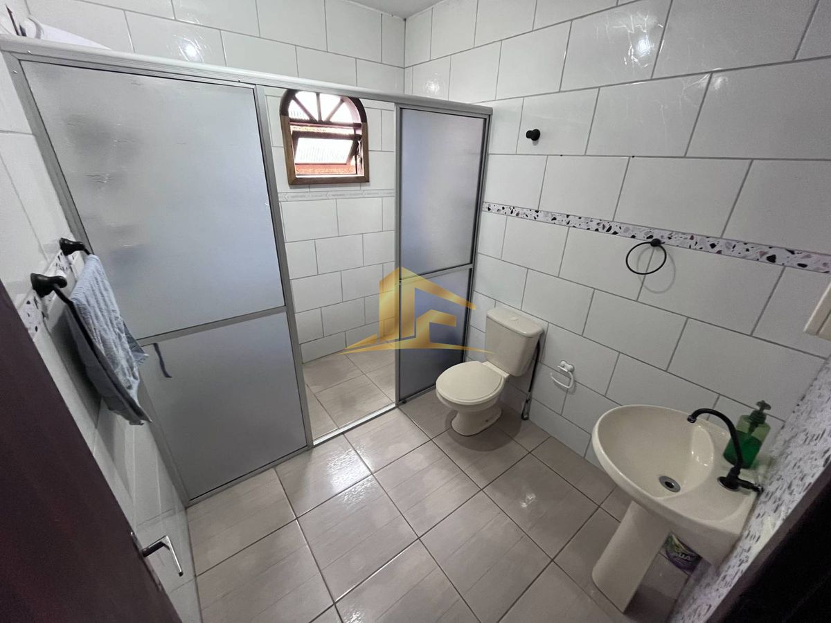 Casa, 4 quartos, 250 m² - Foto 13