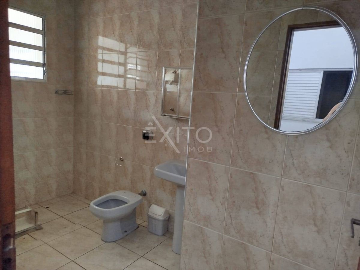 Casa, 3 quartos, 250 m² - Foto 8