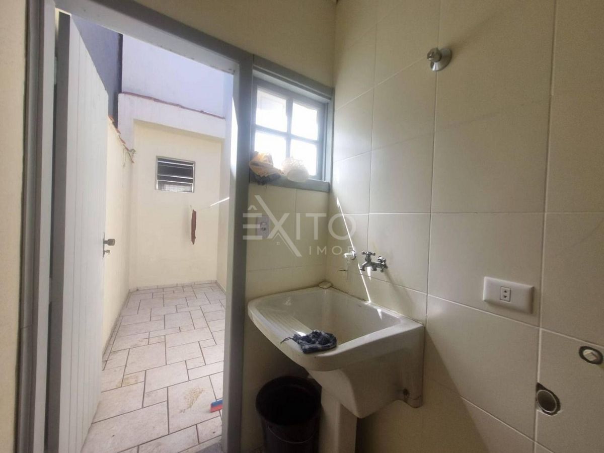 Casa, 2 quartos, 340 m² - Foto 16