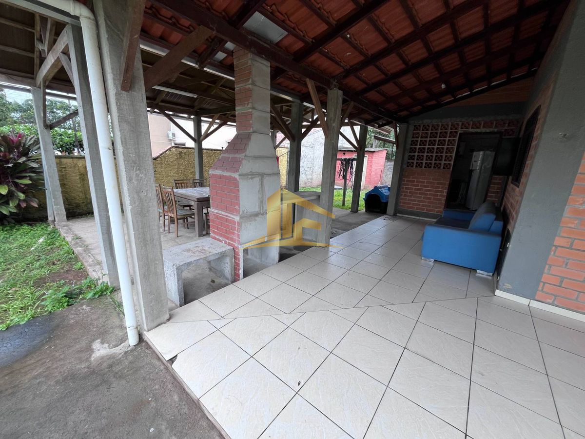 Casa, 4 quartos, 250 m² - Foto 14