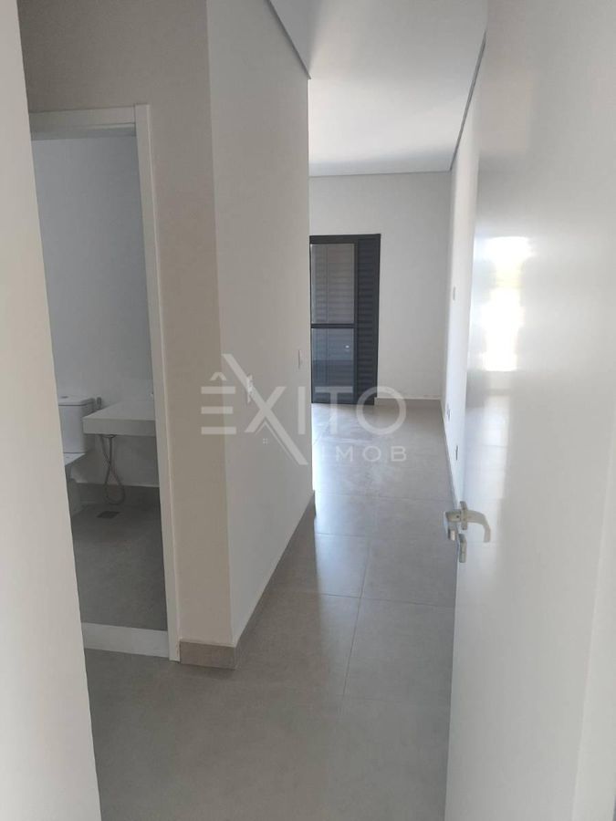 Casa, 3 quartos, 250 m² - Foto 13