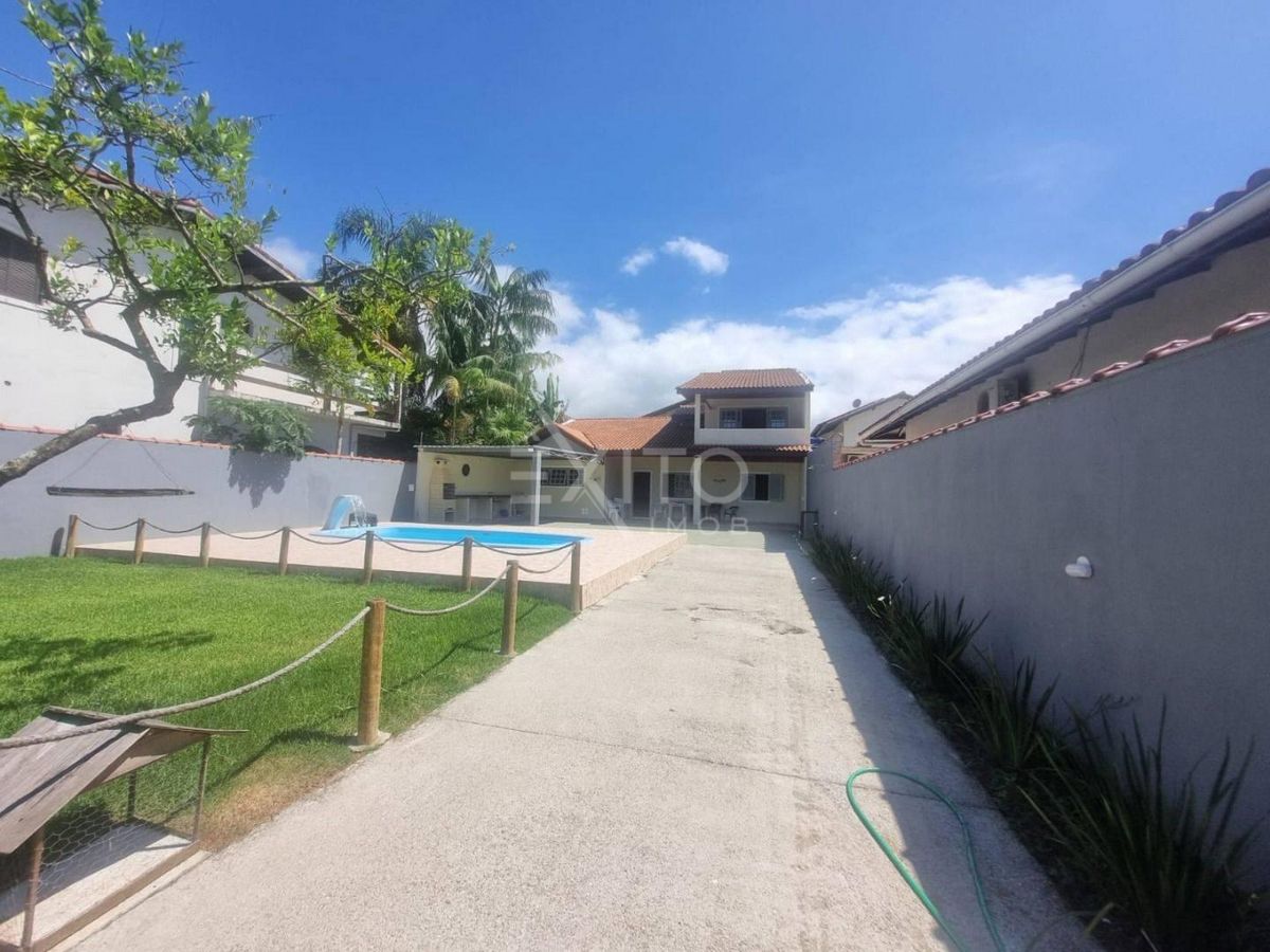 Casa, 2 quartos, 340 m² - Foto 2