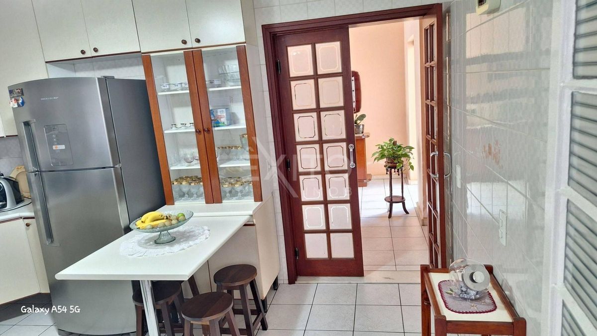 Casa, 3 quartos, 186 m² - Foto 14