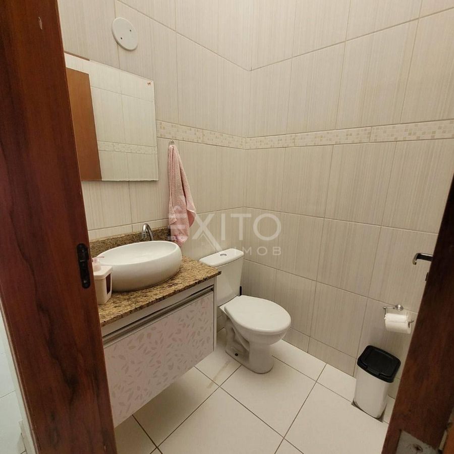 Casa, 3 quartos, 84 m² - Foto 2