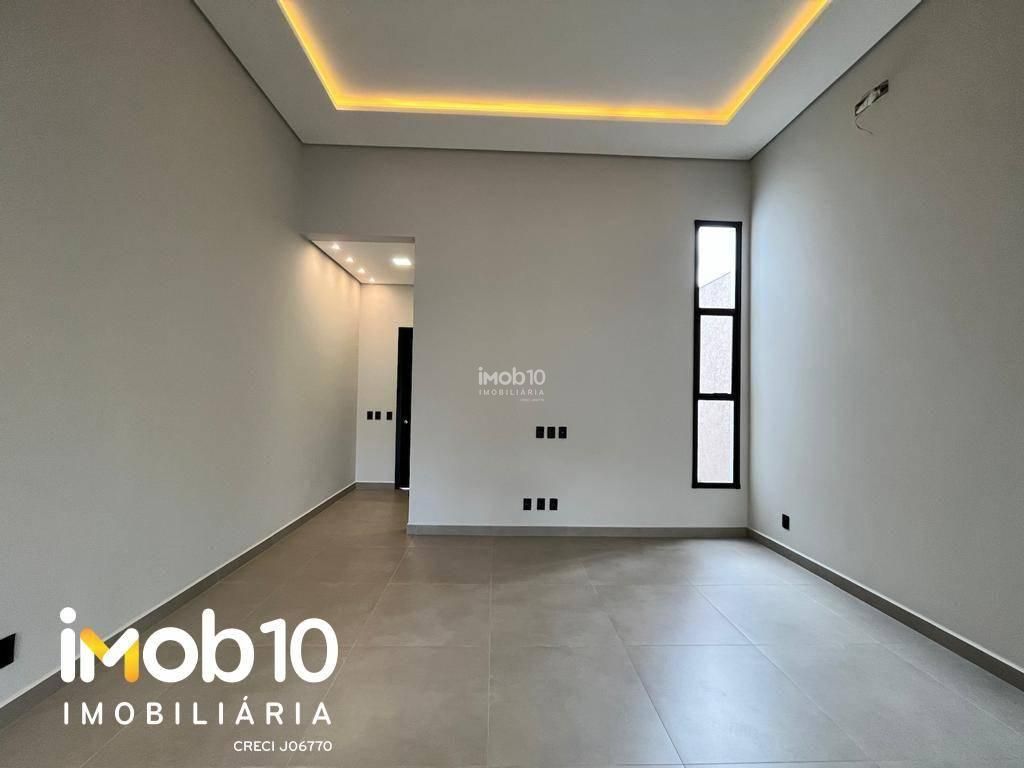 CASA PARA ALUGAR (R$8.000,00) NO CONDOMINIO FECHADO LEONARDO DA VINCI - VILA A - FOZ DO IGUÇU/PR