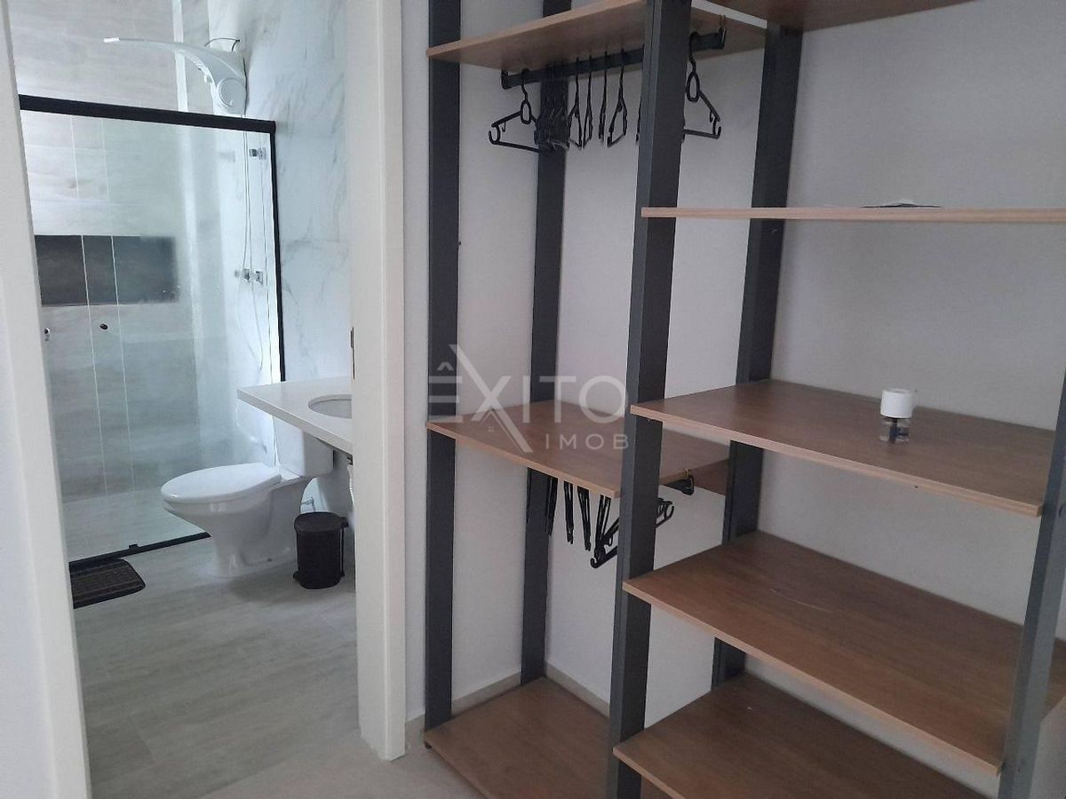 Casa, 4 quartos, 207 m² - Foto 13