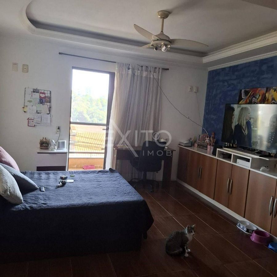 Casa, 3 quartos, 225 m² - Foto 12
