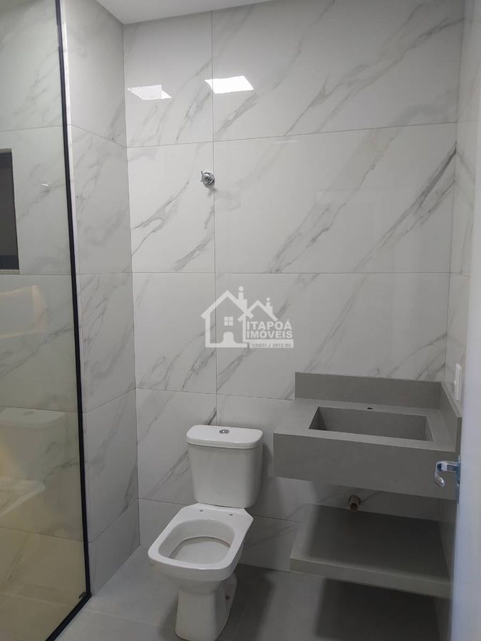 Sobrado com 4 quartos, 1 suíte, mobiliado, Balneário Sai Mirim, a 400m do mar.