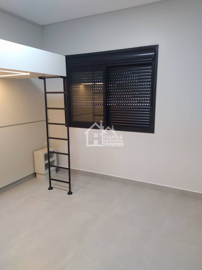 Sobrado com 4 quartos, 1 suíte, mobiliado, Balneário Sai Mirim, a 400m do mar.