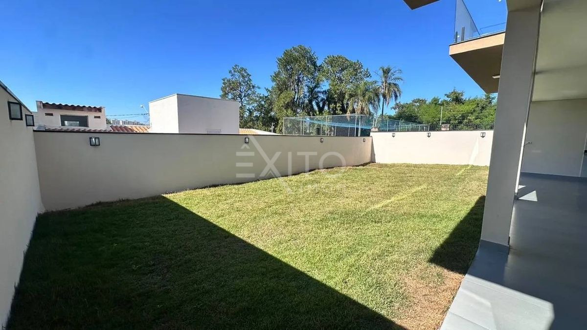 Casa, 3 quartos, 236 m² - Foto 16