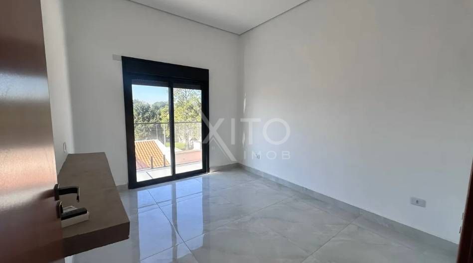Casa, 3 quartos, 236 m² - Foto 6