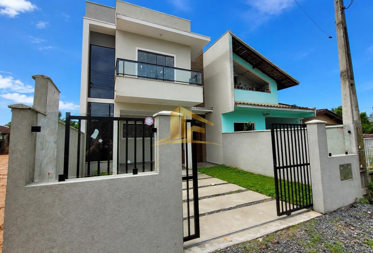 SOBRADO COM 3 QUARTOS, SENDO 1 SUÍTE NO CAMBIJU - Casa em Cambiju, Itapoá - à venda - LIMA ARQUITETURA E CONSTRUÇÕES