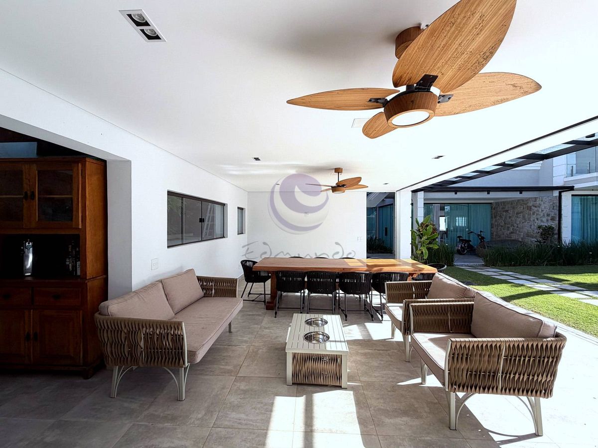 Villa Silva & Co. — Onde o viver bem deixa de ser plano e passa a ser rotina no Jardim Acapulco.
