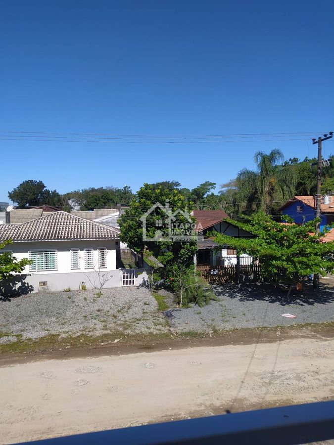 Sobrado à venda no Balneário Sai Mirim, 350 metros do mar