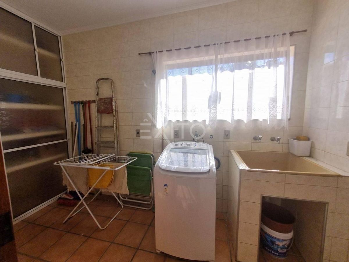 Casa, 2 quartos, 205 m² - Foto 32