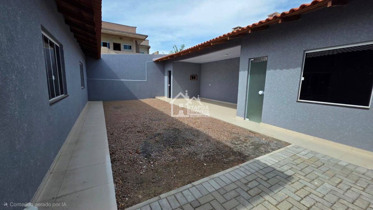 Casa com 3 quartos, São José - Itapoá a 30 metros da Av. José Pacheco