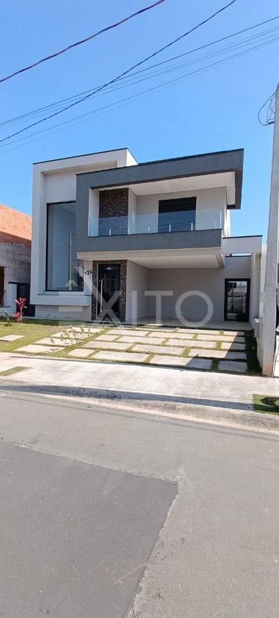 Sobrado, 3 quartos, 222 m² - Foto 2