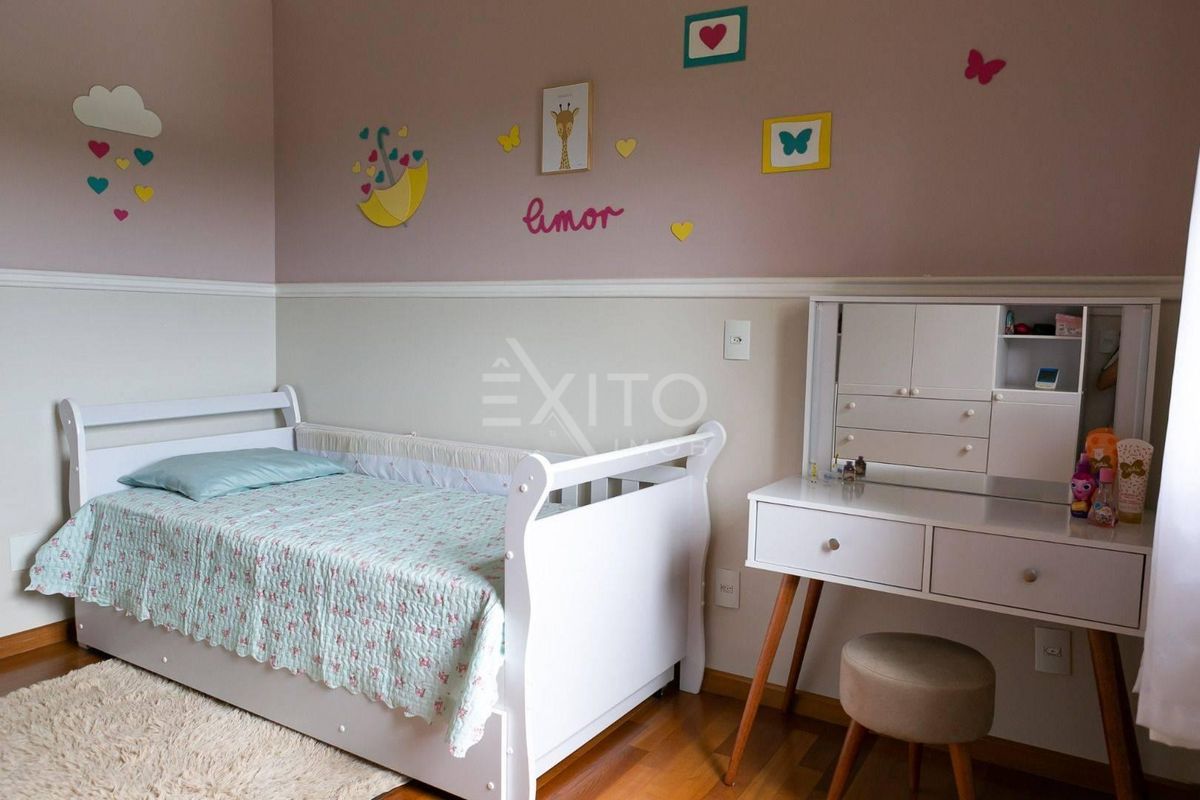 Casa, 3 quartos, 315 m² - Foto 8