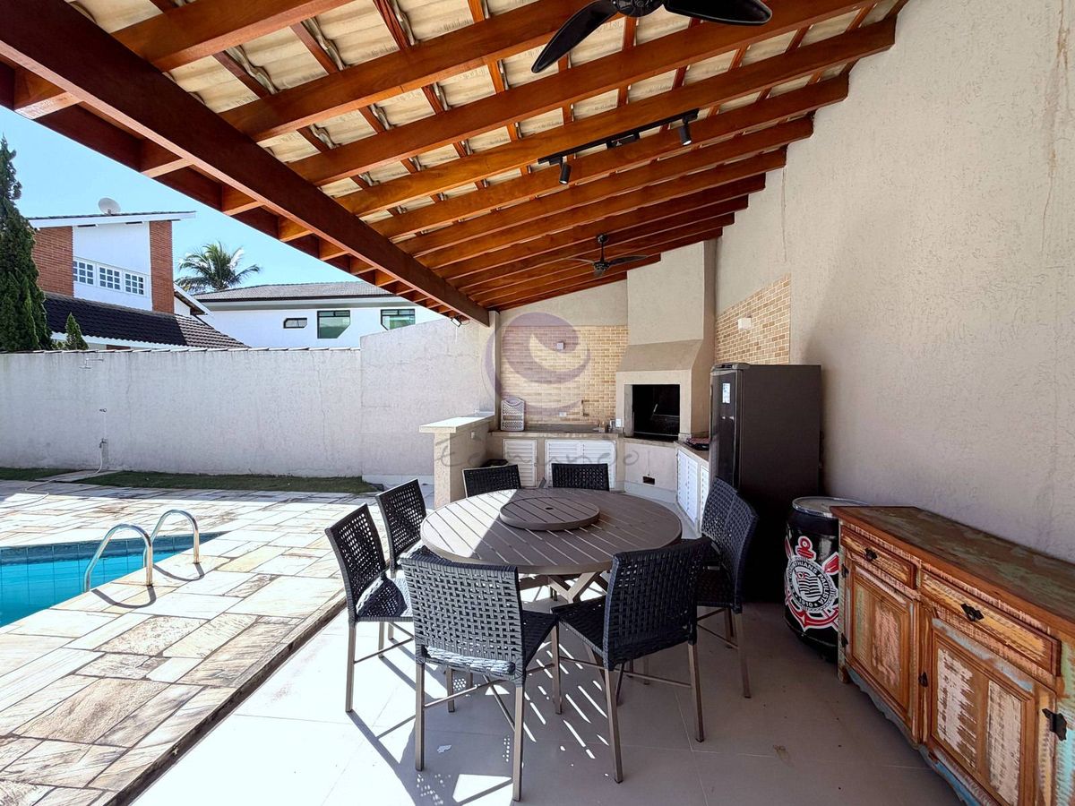 Villa Soares — Uma casa leve, acolhedora e feita para viver o melhor do Jardim Acapulco.