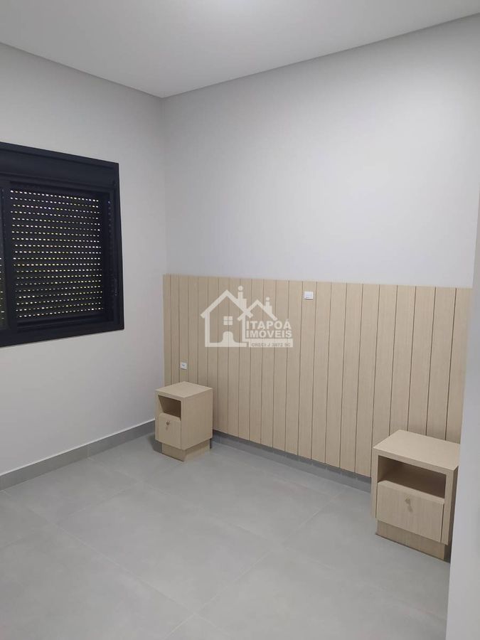 Sobrado com 4 quartos, 1 suíte, mobiliado, Balneário Sai Mirim, a 400m do mar.